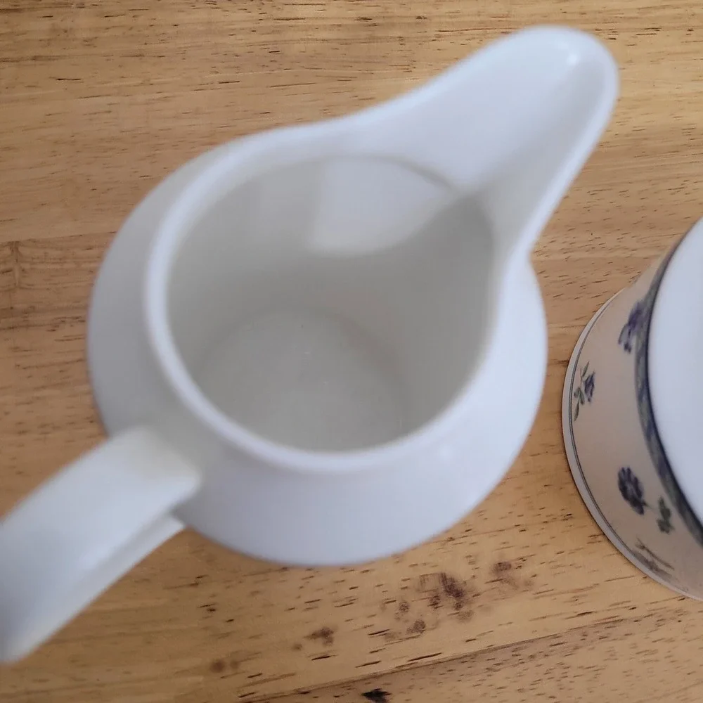 Draft Mikasa Blue Medley HK243 Creamer & Sugar Bowl Set w/‎ Lid